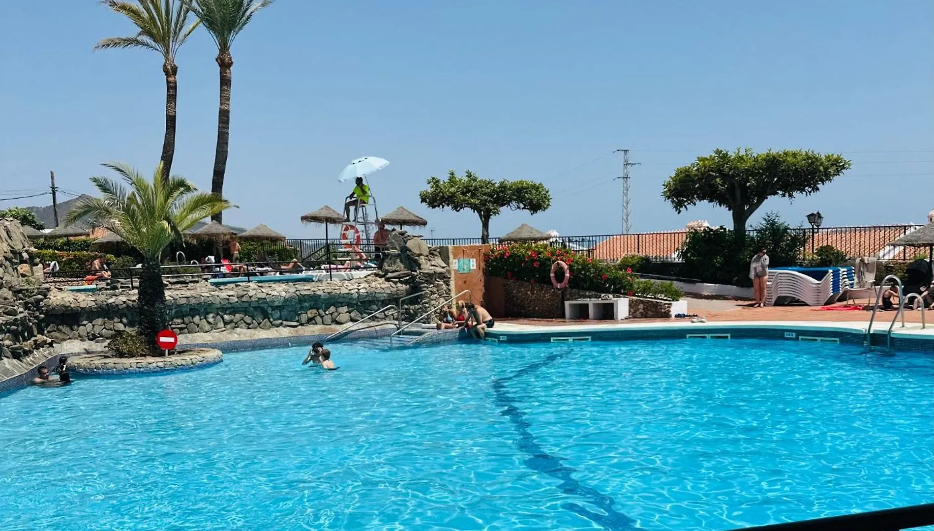 Right By The Pool Area In Capistrano Village! ネルハ スペイン